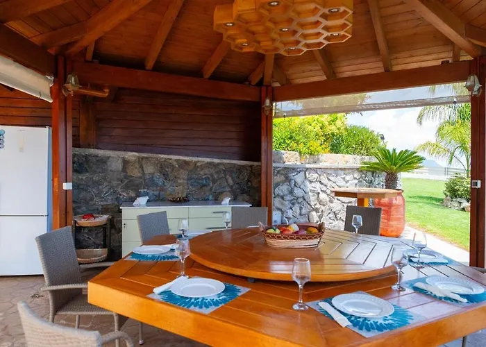 Arianna Villa Kalathos