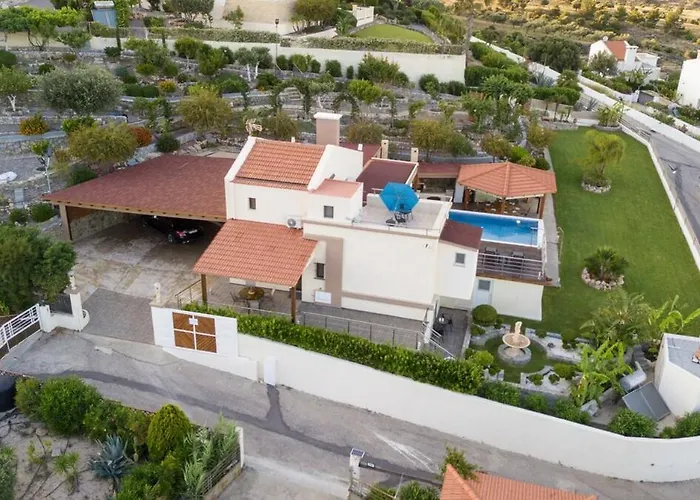 Arianna كالاثوس