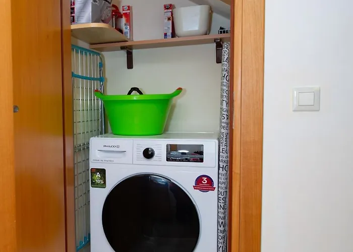 فيلة Arianna كالاثوس